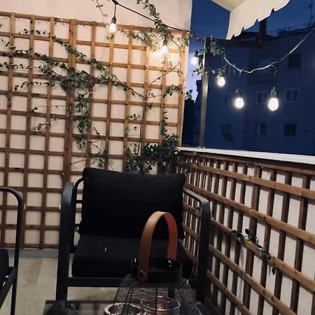 Veranda - Free Private Parking Apartman Tirana